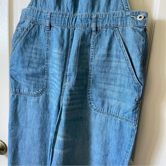 Anthropologie Pilcro Blue Denim Wide Leg Cropped Overalls Relaxed Fit Size 30 - Picture 6 of 10